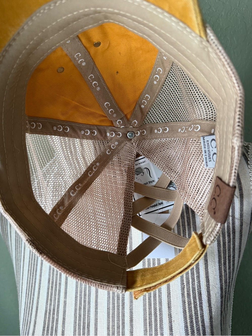 Distressed Rhinestone Detail - Picture 7 of 11